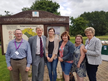 MP Meets Burbage Common Campaigners